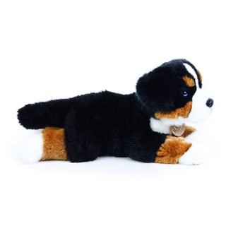 Plyšový pes salašník ležící, 30 cm