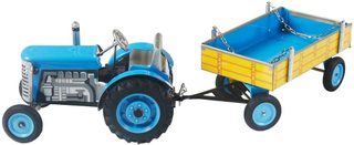 Kovap traktor Zetor retro modrý 1:25 (plech, na klíček) 0395