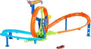 Hot Wheels řetězový náraz (akční dráha + autíčko) Mattel