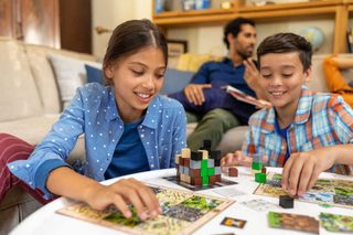 Ravensburger Minecraft (strategická hra)