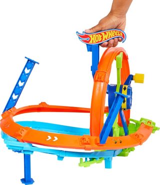 Hot Wheels řetězový náraz (akční dráha + autíčko) Mattel