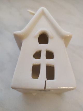 Domeček k zavěšení X6275 - 5,5 × 4,7 × 8,5 cm