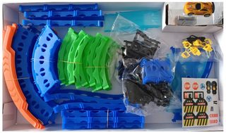 Autodráha svítící ve tmě (křížení, loop, auto; světlo, baterie)