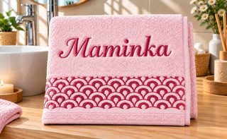 Froté ručník krajka s výšivkou MAMINKA Růžová K/310