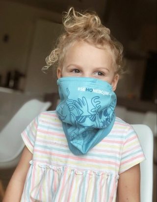 ZLEVNĚNO - Dětský antivirový nanošátek v limitované edici SE HO NEBOJÍM :-) tyrkysový