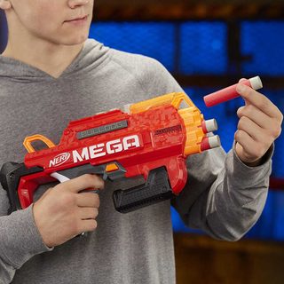 Nerf Mega Bulldog (blaster + 6 šipek AccuStrike)