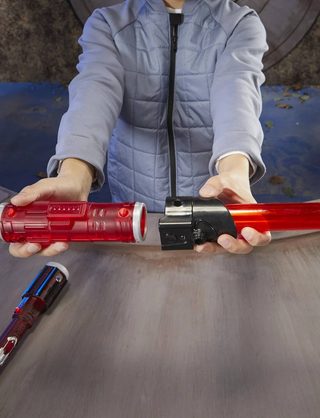 HASBRO STAR WARS Meč světelný LS Forge Darth Vader na baterie Světlo Zvuk