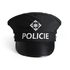 sada policie s plácačkou a píšťalkou