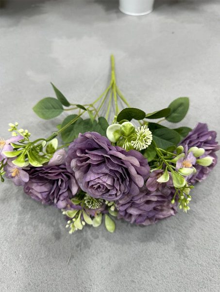 Kytice pivoňky+ čemeřice X8172-11