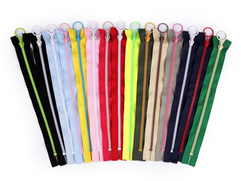 Kostěný zip barevný No 5 délka 15 cm s ozdobným jezdcem