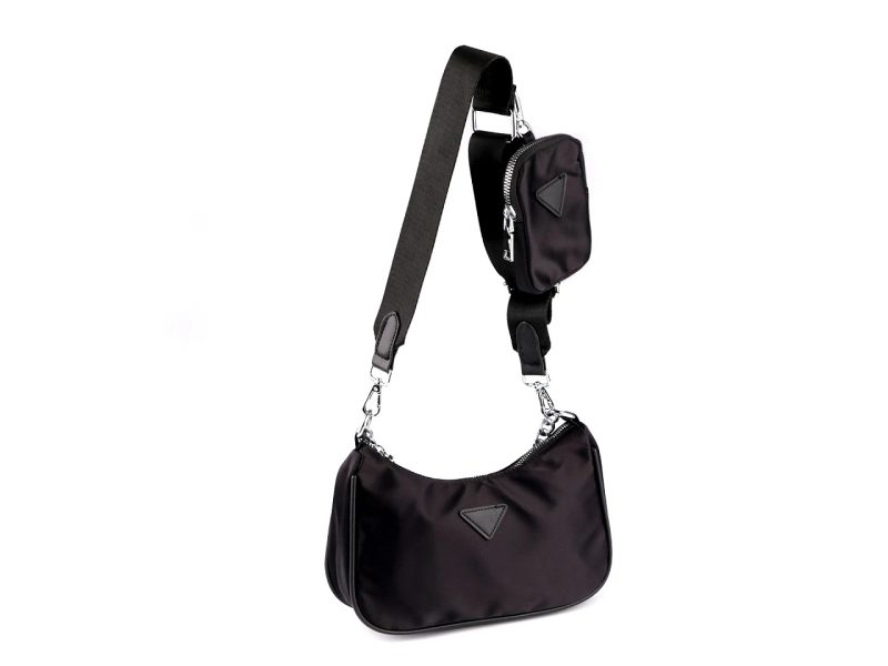 Kabelka nylonová 2v1 se stříbrným řetízkem 26x16 cm