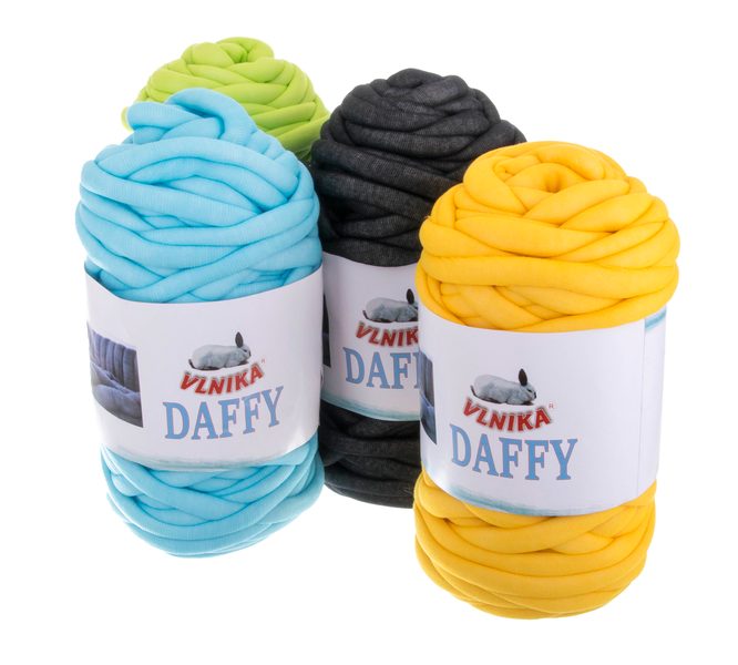 Příze Daffy silná Marshmallow 1 kg  (70 metrů)