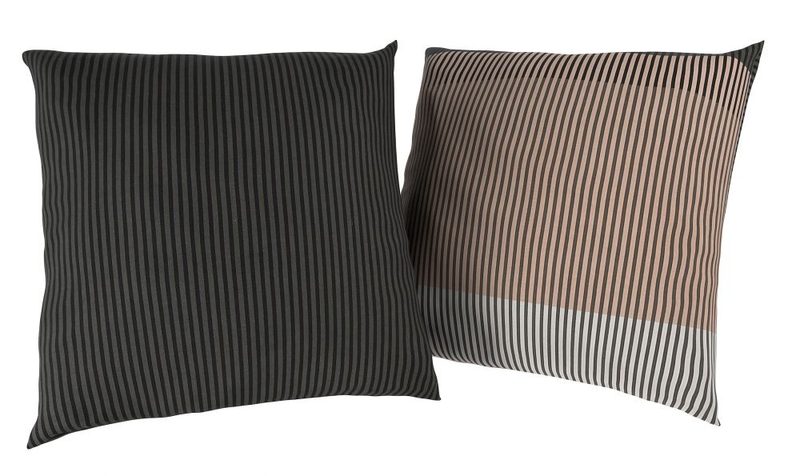 Sada 2 povlaků na polštář hladká bavlna DELUX NEPTUNE hnědé