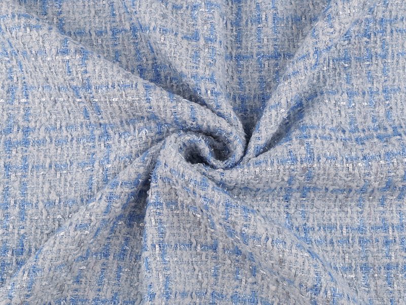 Kostýmovka s lesklou nitkou / tvíd