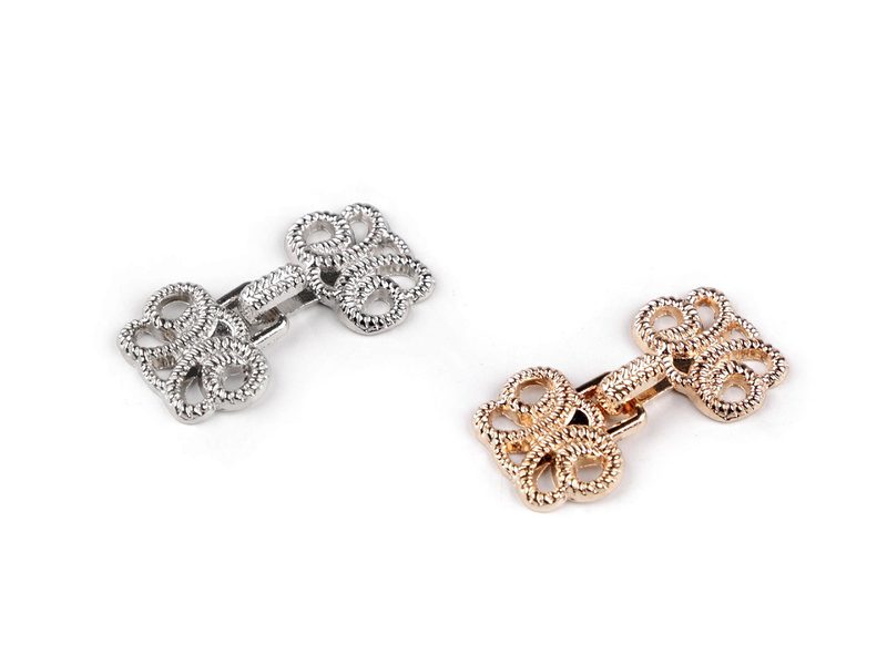 Ozdobné filigránové zapínání