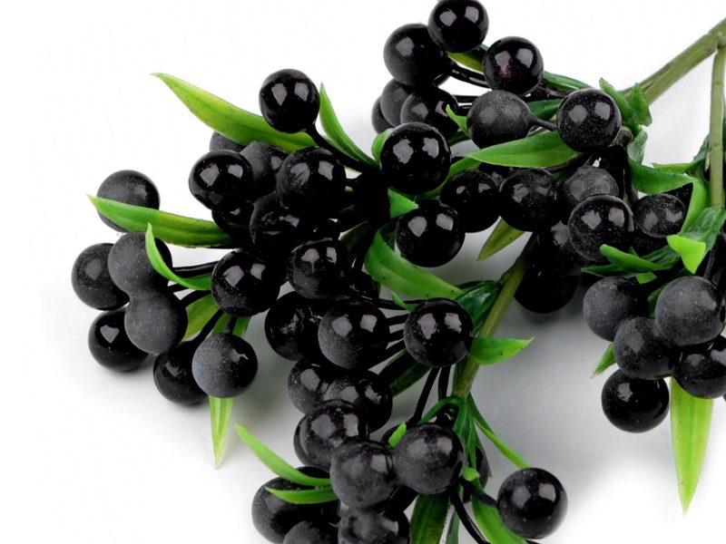 Umělá větvička borůvka