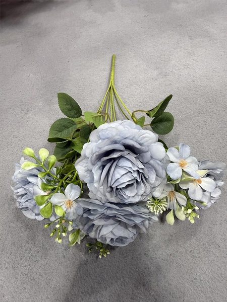 Kytice pivoňky+ čemeřice X8172-13