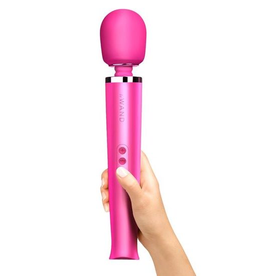 Le Wand Rechargeable Massager pink