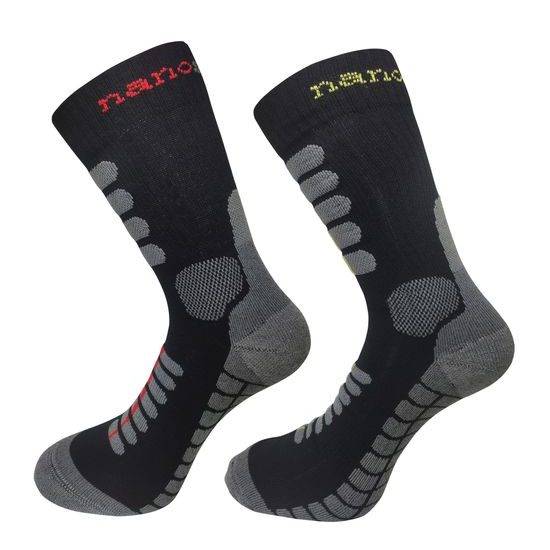 Summer trekking socks with molecules of silver