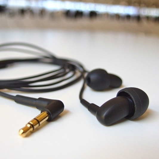 Audigo.cz | Sluchátka a sluchátková technika - Hledáme nejlepší in-ear sluchátka  do 20 000 Kč - Sluchátka, sluchátkové zesilovače, flac přehrávače a další  příslušenství