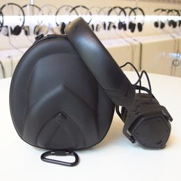 V-Moda XS vs. V-Moda M-100