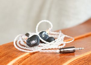 Meze Rai Penta - ocitnout se rovnou na vrcholu