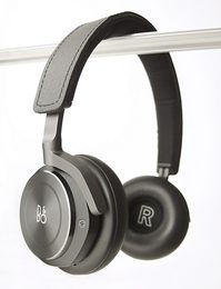 Recenze bezdrátových on-ear sluchátek Beoplay H8