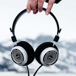 Grado SR325e vs. Sennheiser HD 650