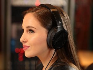 Audeze LCD-1 jsou dosud nejdostupnější referencí značky
