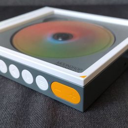 Návrat přenosných CD přehrávačů - Moondrop Discdream 2