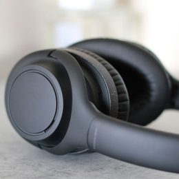 Testujeme cestovní sluchátka Audio-Technica ATH-S300BT