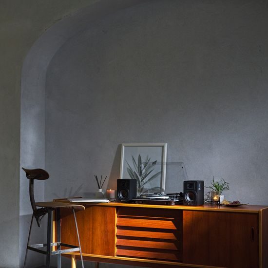 Audio-Technica AT-LP70XBT černá