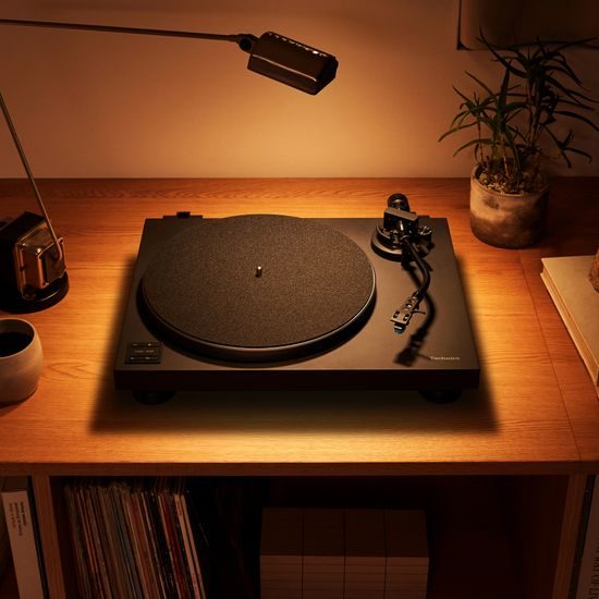 Technics SL-40CBT černá