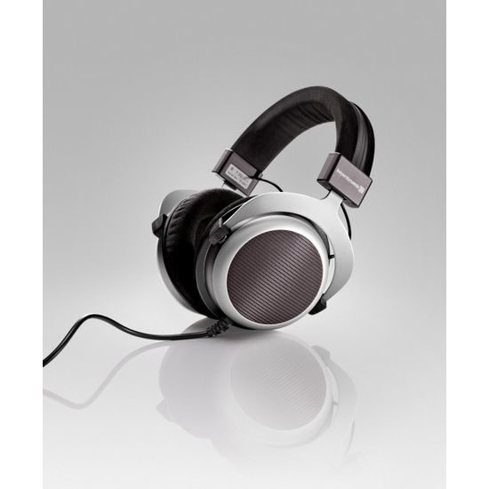 Beyerdynamic T 90