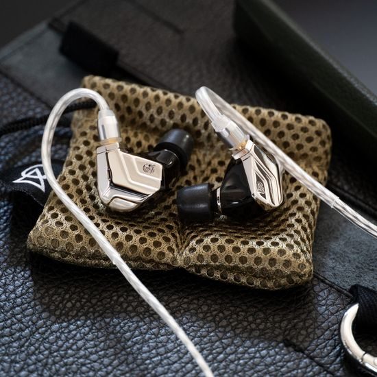 Campfire Audio Astrolith