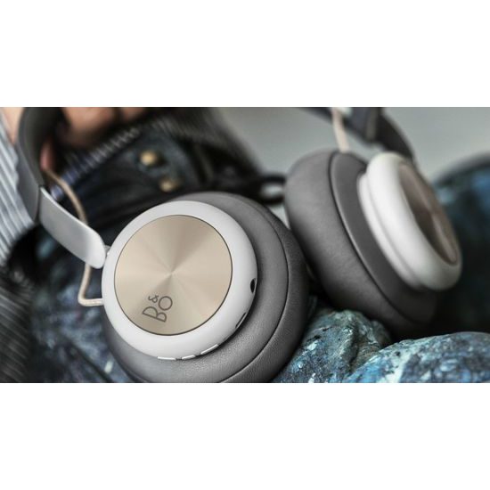 BeoPlay H4 Charcoal Grey