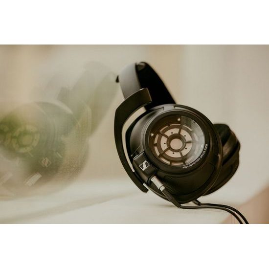 Sennheiser HD 820