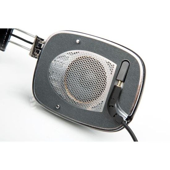 Bowers & Wilkins P7