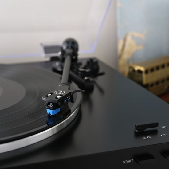 Audio-Technica AT-HS3 černá