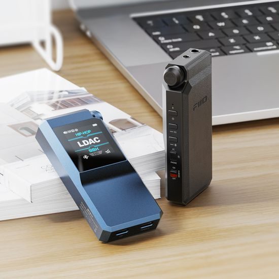 FiiO BTR17 modrá