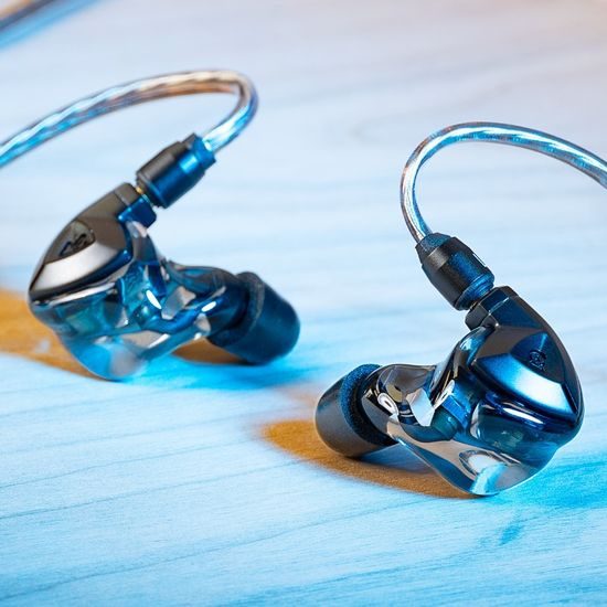 Campfire Audio Clara