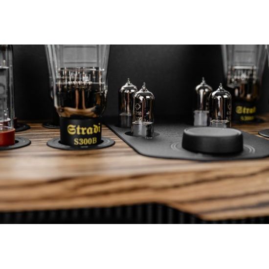 Feliks Audio Bliss - ořech