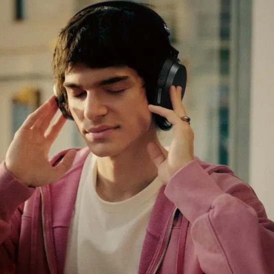 Sennheiser MOMENTUM 5 Wireless - černá