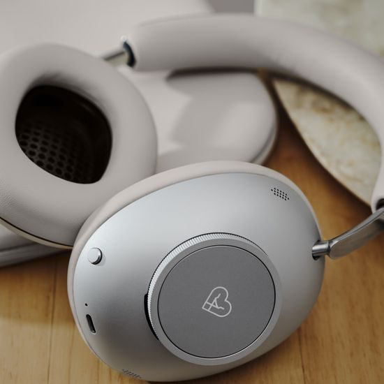 Loewe Leo - Moonlight Beige