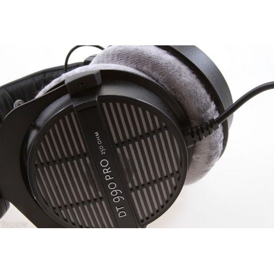 Beyerdynamic DT 990 PRO