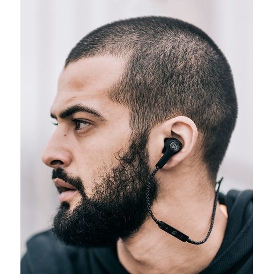 BeoPlay H5 Black (rozbaleno)