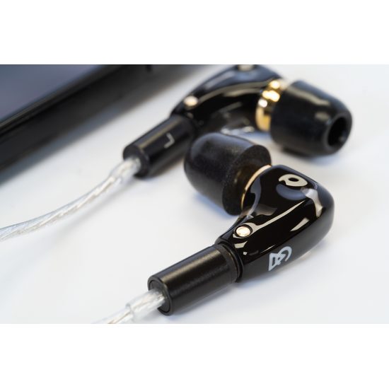 Campfire Audio Axion