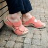 Dámské zdravotní pantofle Medistyle kožené oranžové Mirka na široké chodidlo