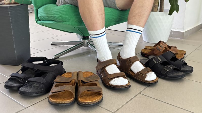 Nastal čas na pořádný sandály (nebo pantofle) 👣