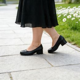 Černé bosolodičky Helena - široká špička (Široké)